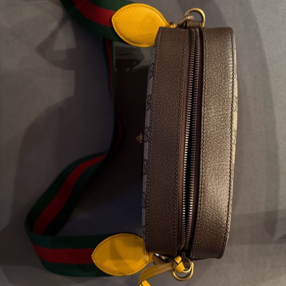 Gucci Beige and Brown Logo Crossbody with Green and Red Strap - Picture 3 of 7